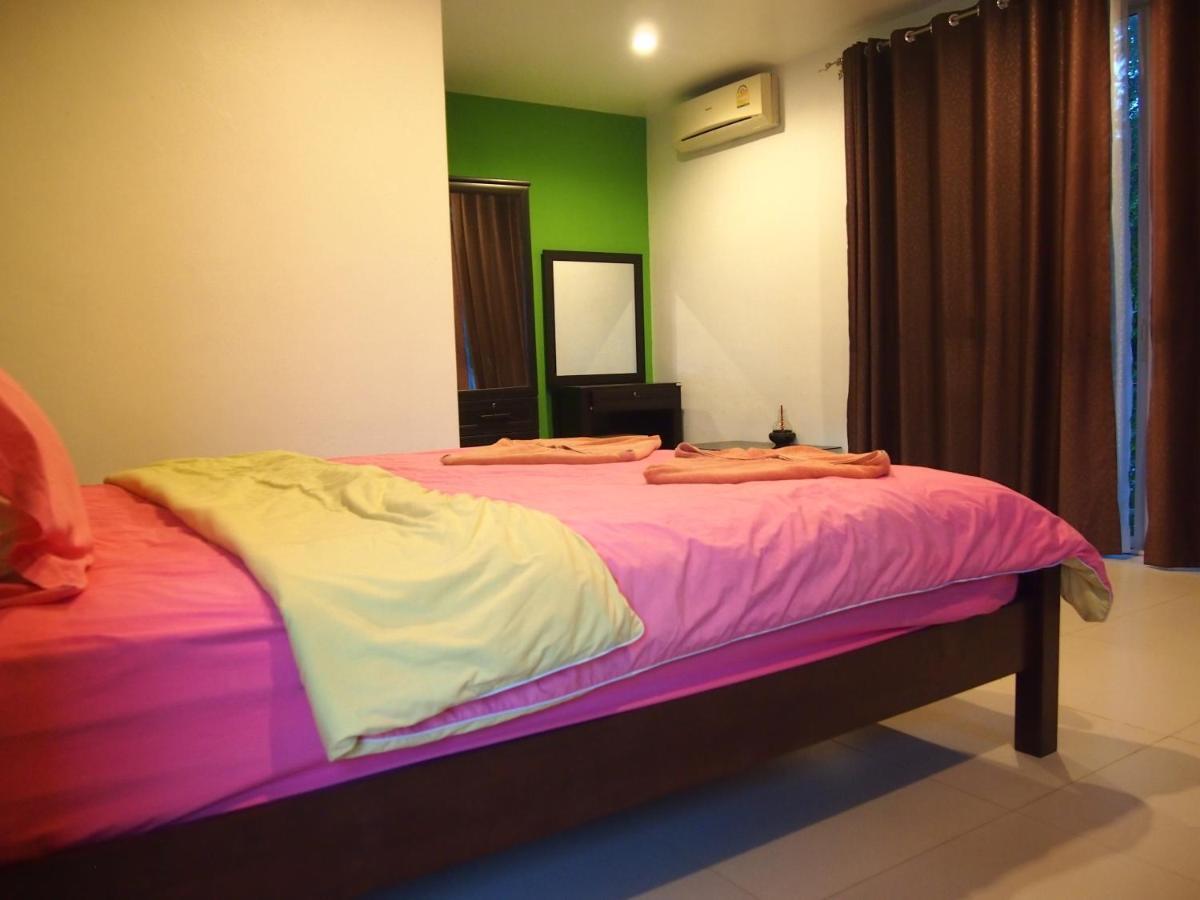 Sincere Hostel Bar And Bistro Koh Lanta Exterior photo